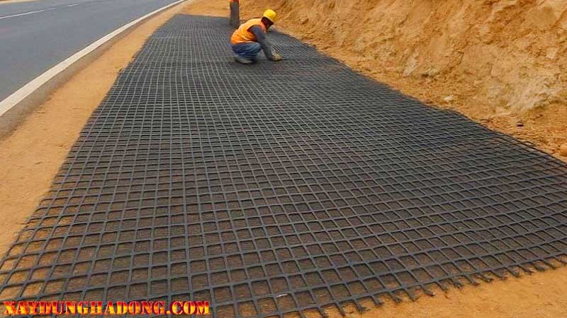 Lưới địa cốt sợi thủy tinh so với các vật liệu khác tương đối rẻ hơn