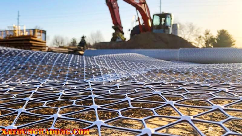so sánh Lưới địa kỹ thuật sợi thủy tinh và Lưới cốt thép
