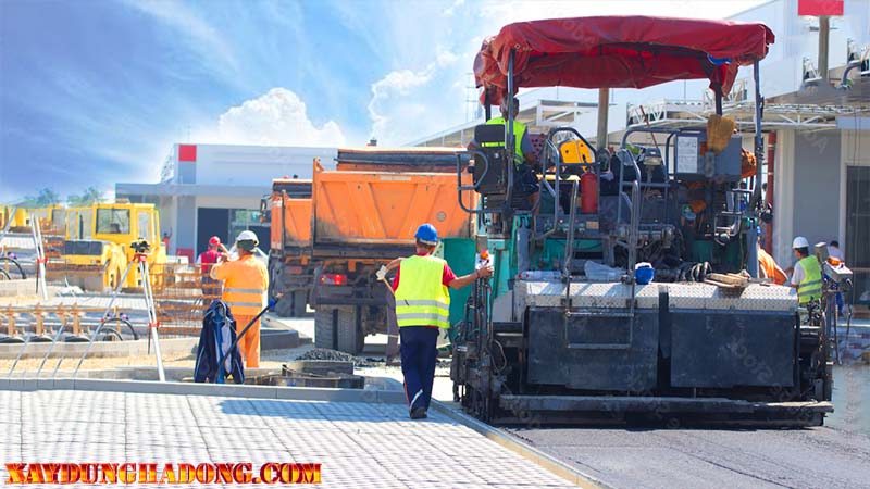 Dịch vụ trải thảm asphalt nhựa nóng giá rẻ ở Hà Nội uy tín