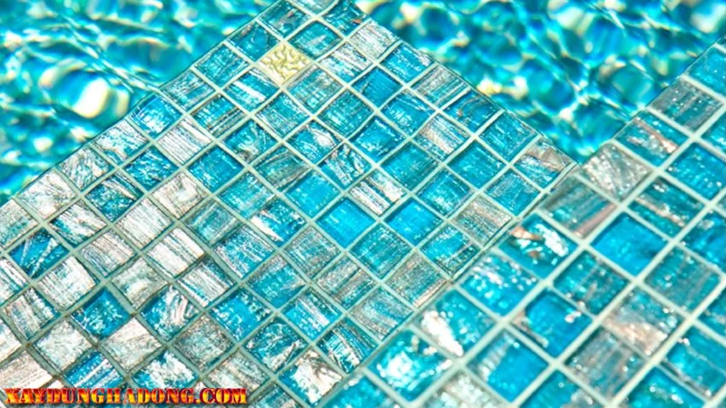Gạch kính mosaic sở hữu nhiều ưu điểm vượt trội