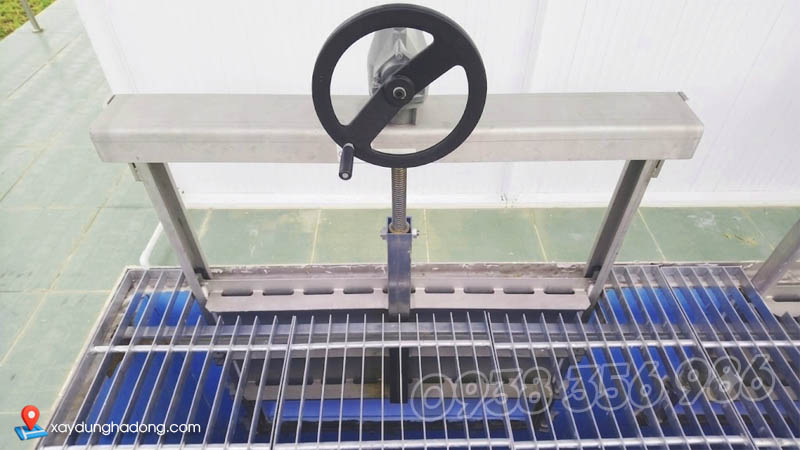 Các bộ phận và phụ kiện khi lựa chọn van cửa phai